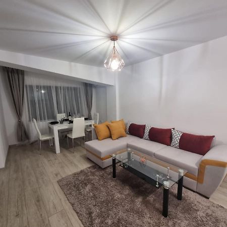 Ferienwohnung Dreams Escape 2 Craiova Exterior foto