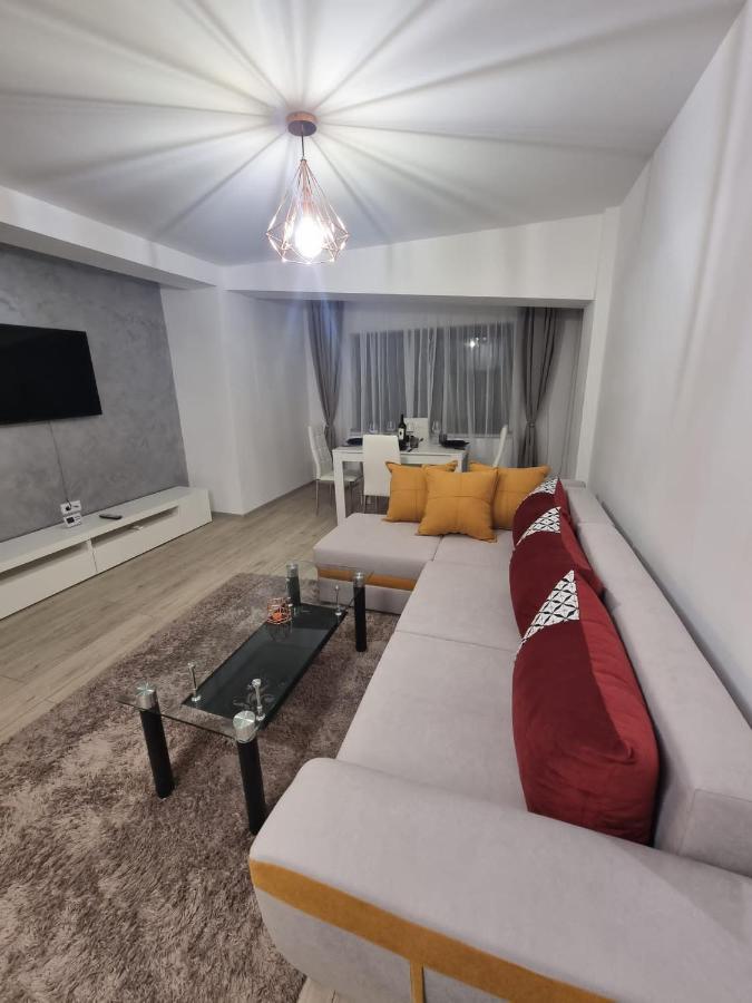 Ferienwohnung Dreams Escape 2 Craiova Exterior foto
