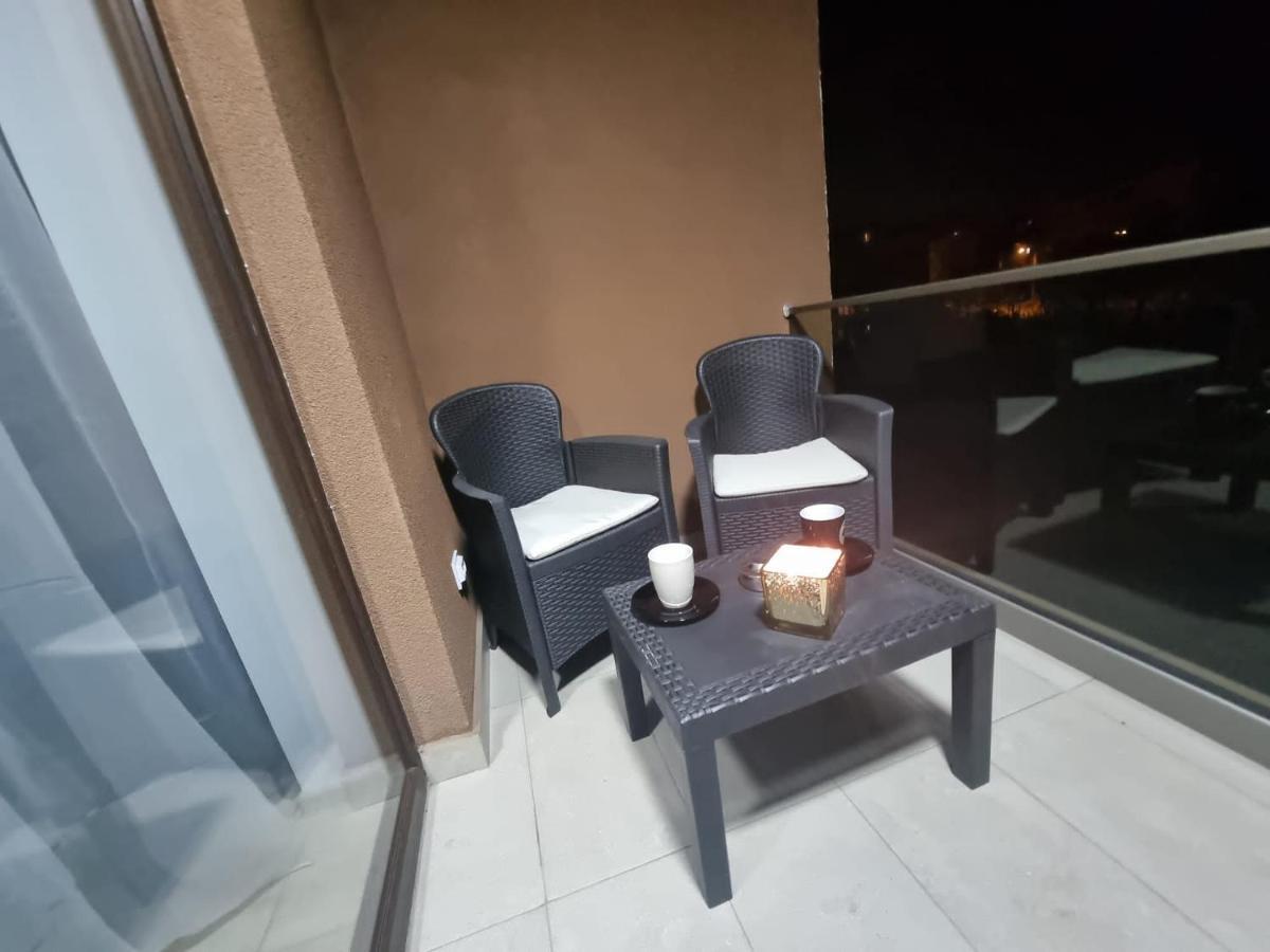 Ferienwohnung Dreams Escape 2 Craiova Exterior foto